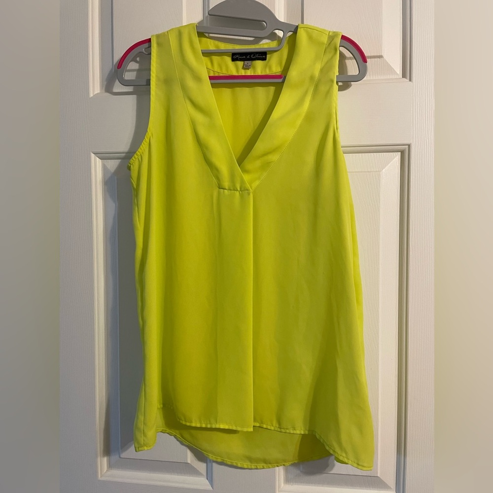 Lightweight blouse. I’m a size 6 and 5’4”.